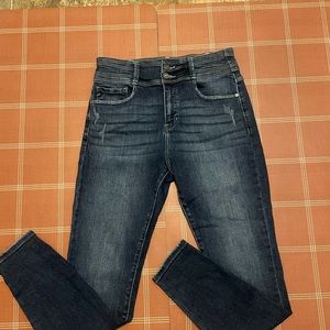 Kaeson Kancan High Rise Waist Jeans